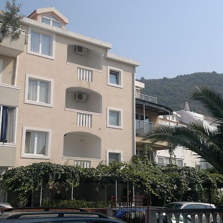 Hibiscus Guest House Budva Ngoại thất bức ảnh