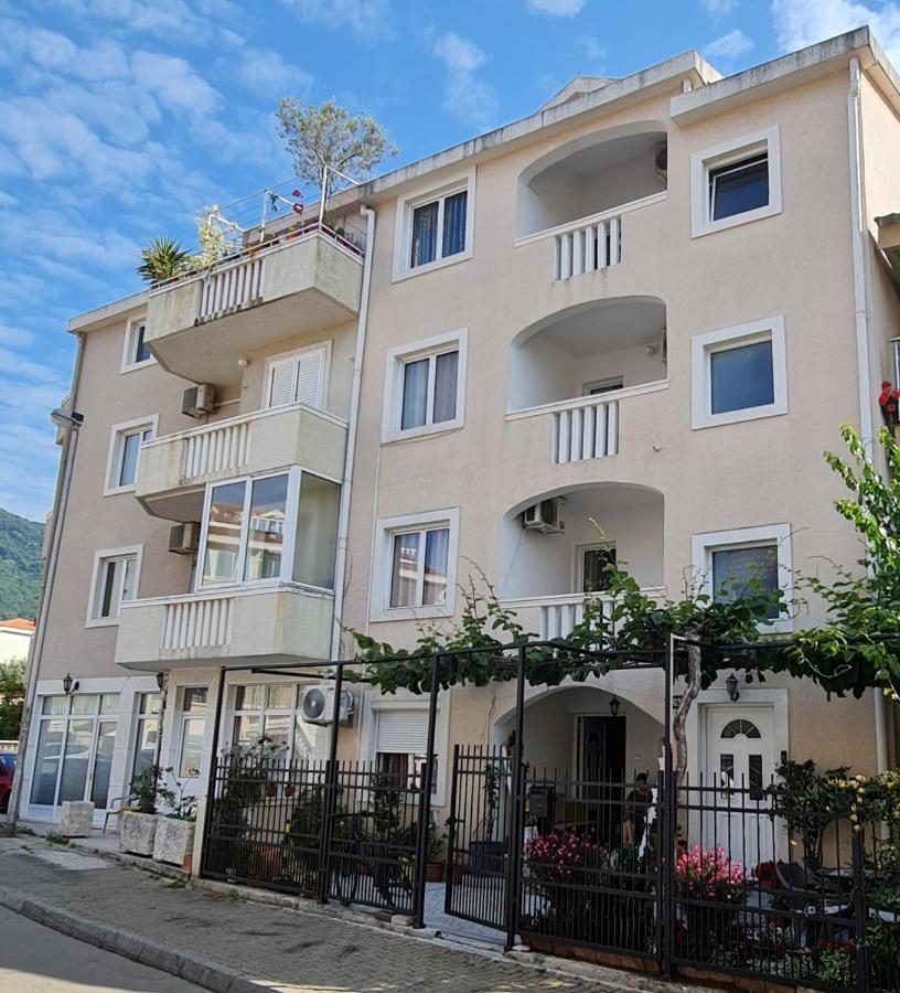 Hibiscus Guest House Budva Ngoại thất bức ảnh